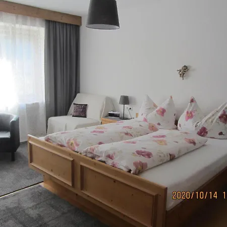 Haus Hager Bed & Breakfast