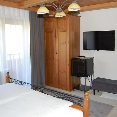 Haus Hager Schlitters