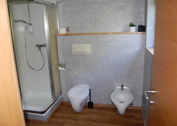 Bed & Breakfast Haus Hager 3*