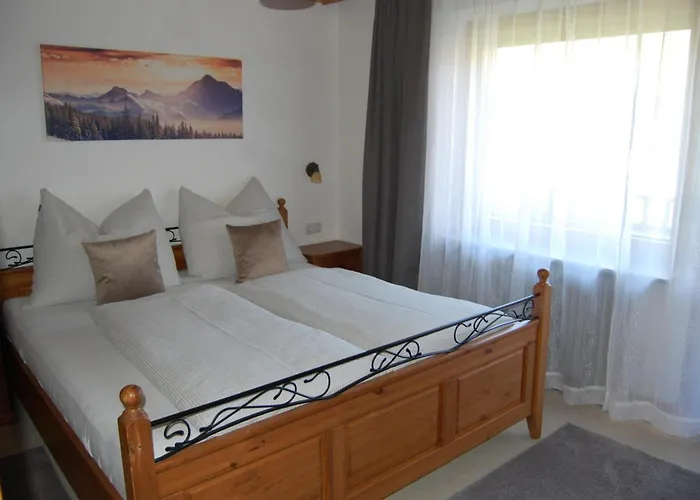 Haus Hager Bed & Breakfast Schlitters