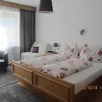 Haus Hager Отель типа 