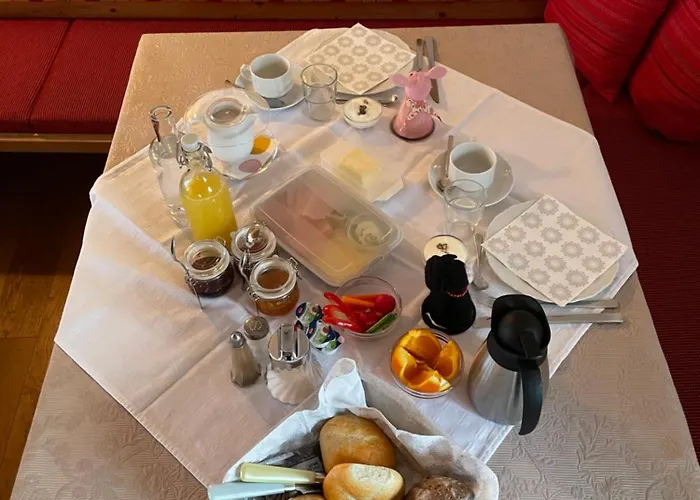 Haus Hager Bed & Breakfast 3*