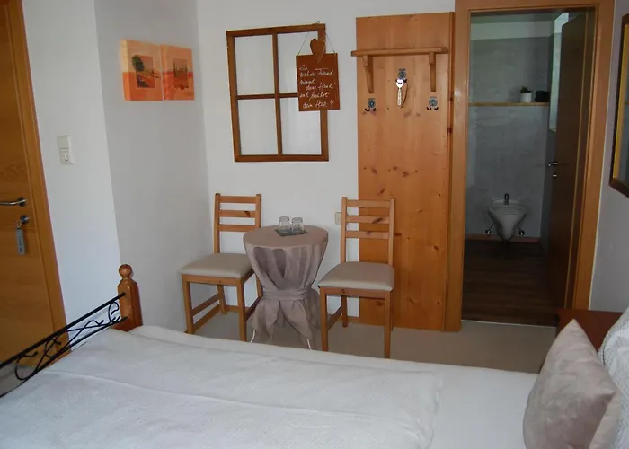 Bed & Breakfast Haus Hager Schlitters